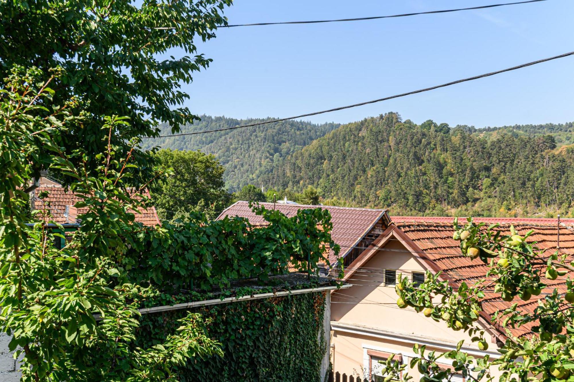 Lagom - Hot Tub Hideout Braşov Exterior foto