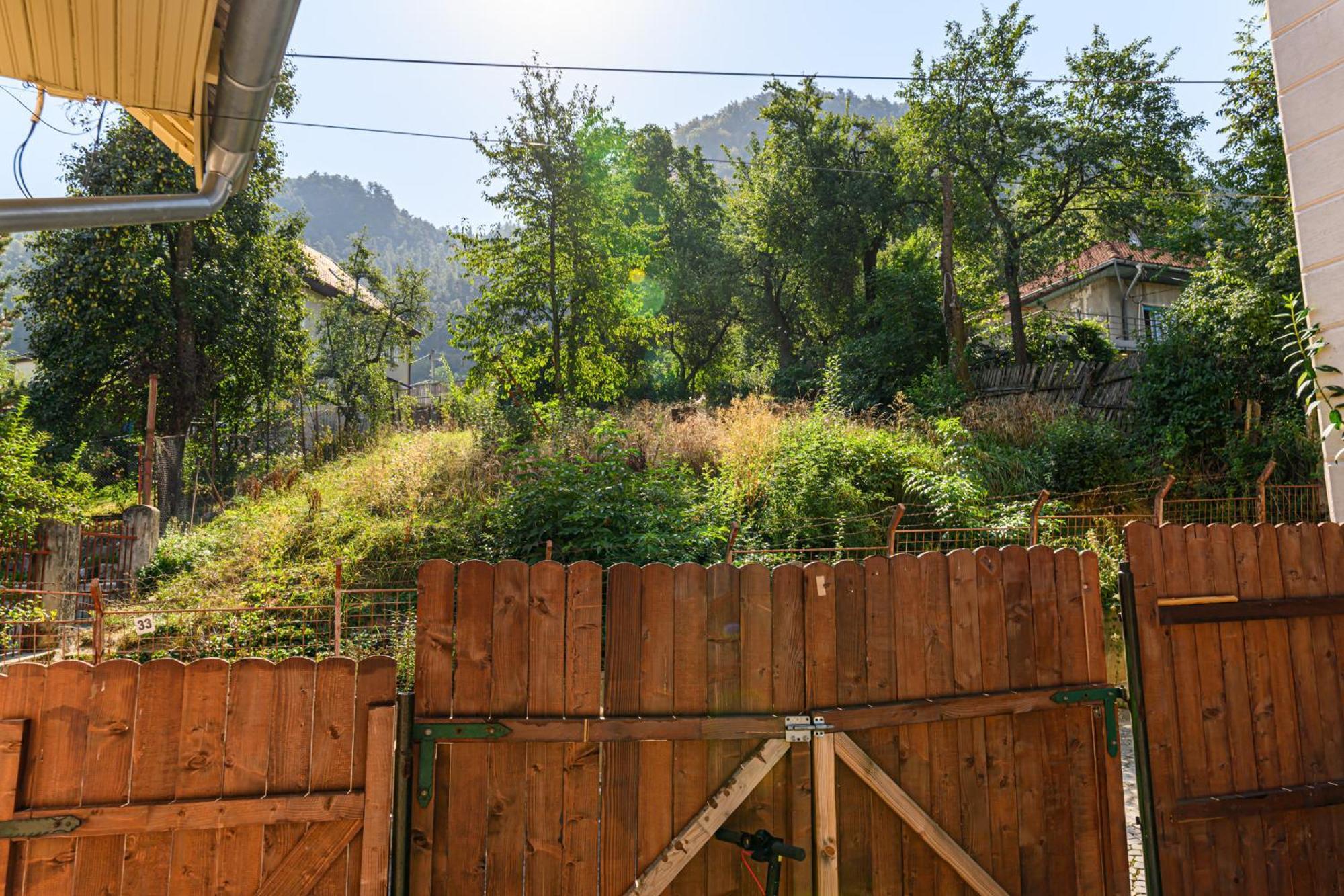 Lagom - Hot Tub Hideout Braşov Exterior foto